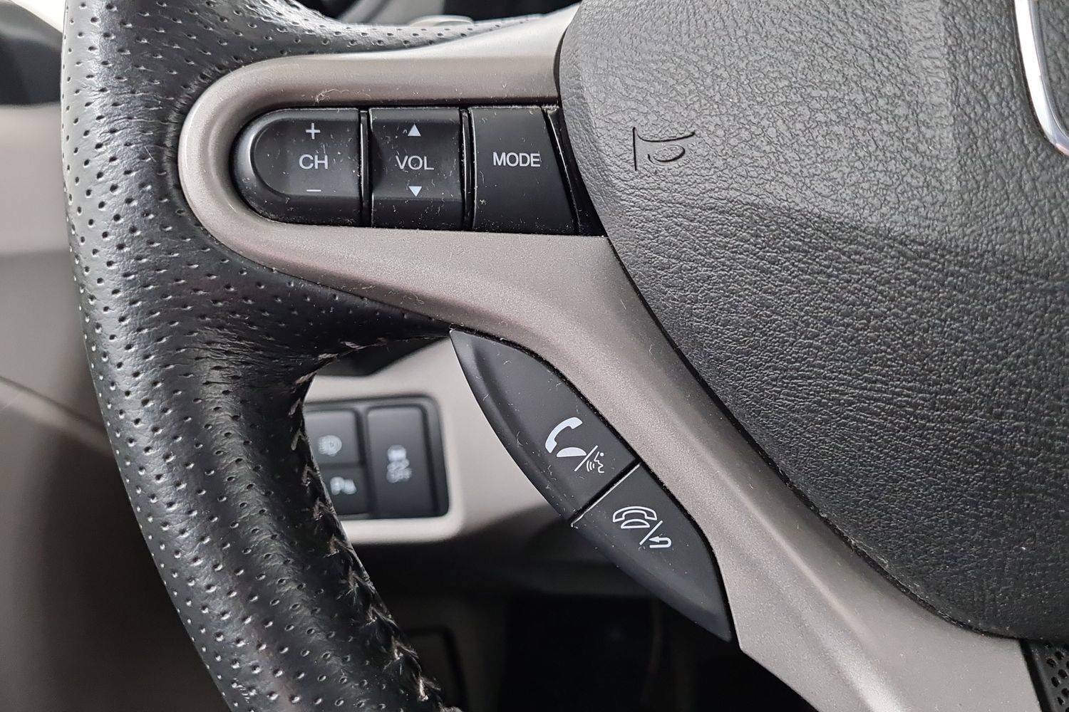 Honda Insight vaihtoauto