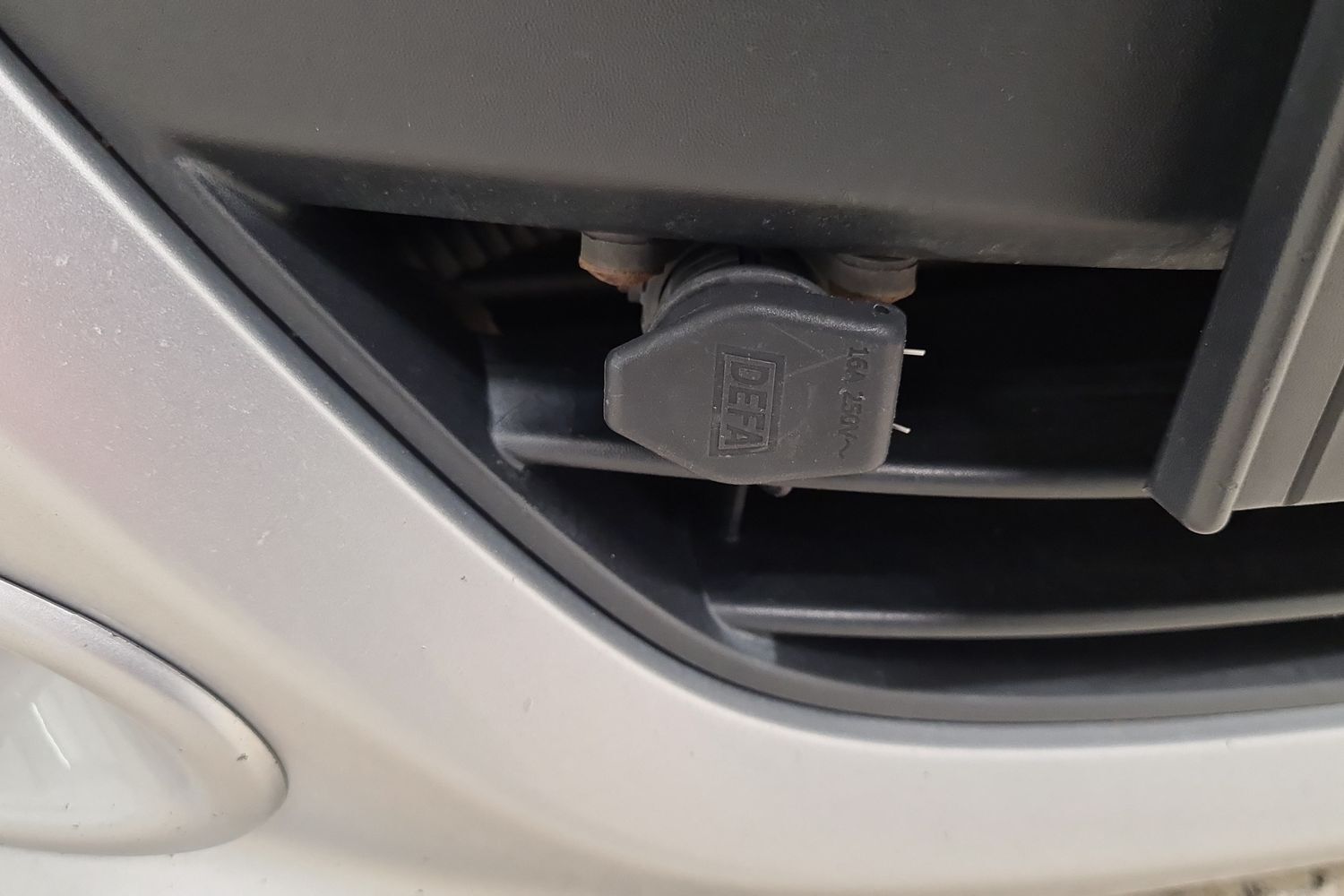 Honda Insight vaihtoauto