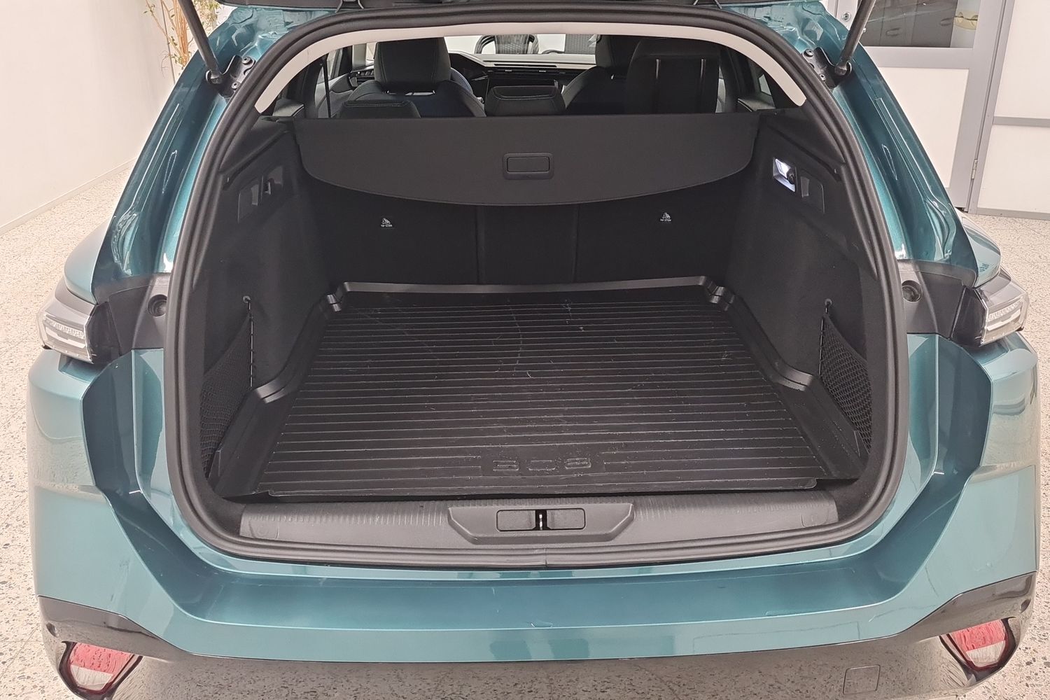 Peugeot 308 vaihtoauto