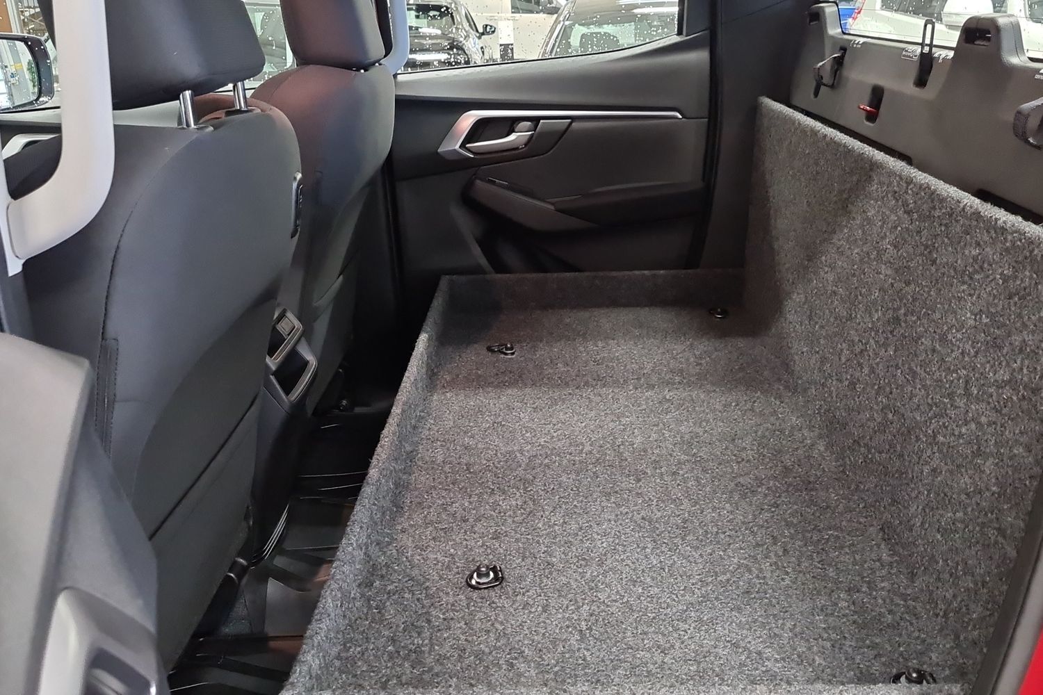 Isuzu D-Max vaihtoauto