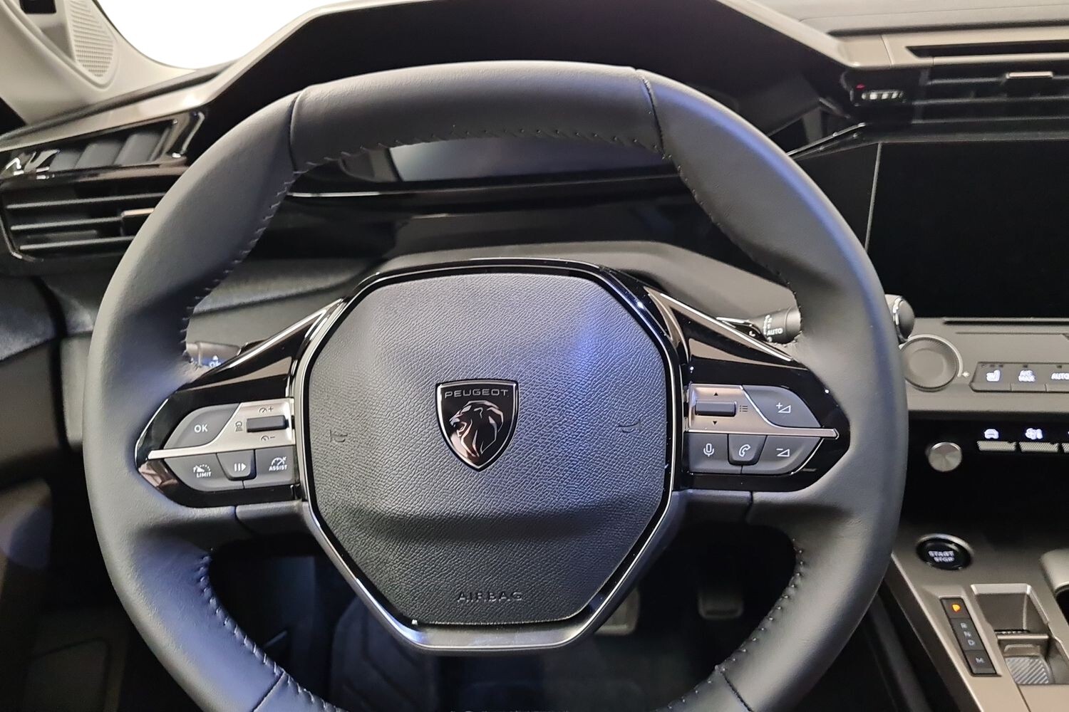 Peugeot 408 vaihtoauto