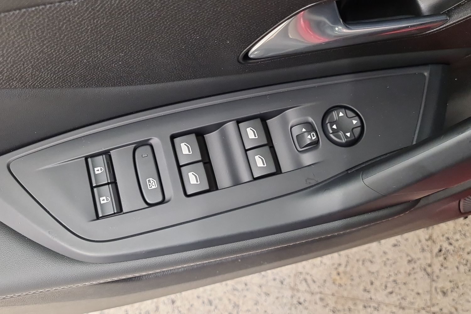 Peugeot 408 vaihtoauto