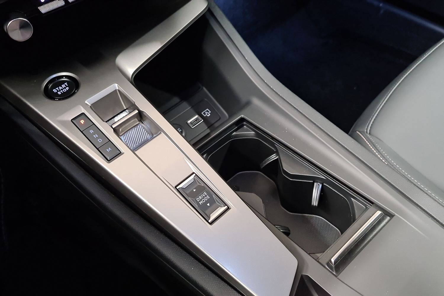 Peugeot 408 vaihtoauto