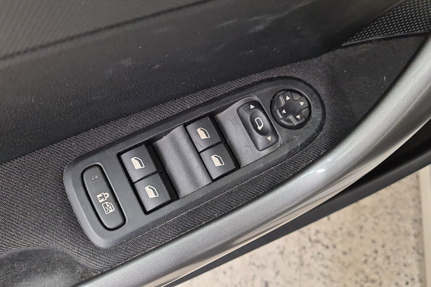 Peugeot 308 vaihtoauto