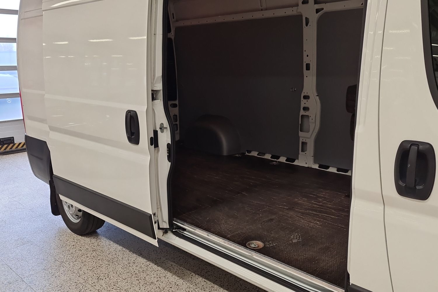 Peugeot Boxer vaihtoauto