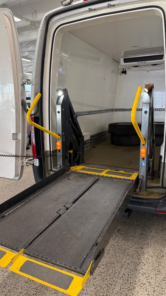 Mercedes-Benz Sprinter vaihtoauto