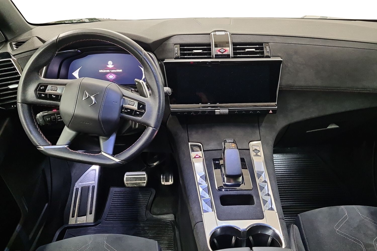 DS 7 vaihtoauto