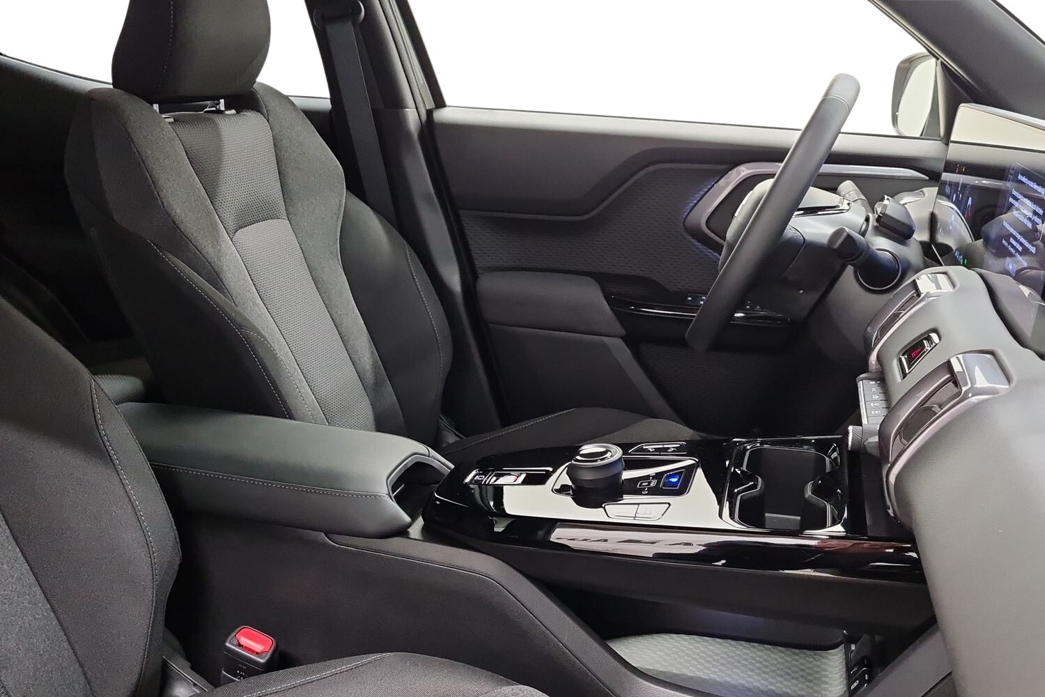 Suzuki e VITARA vaihtoauto