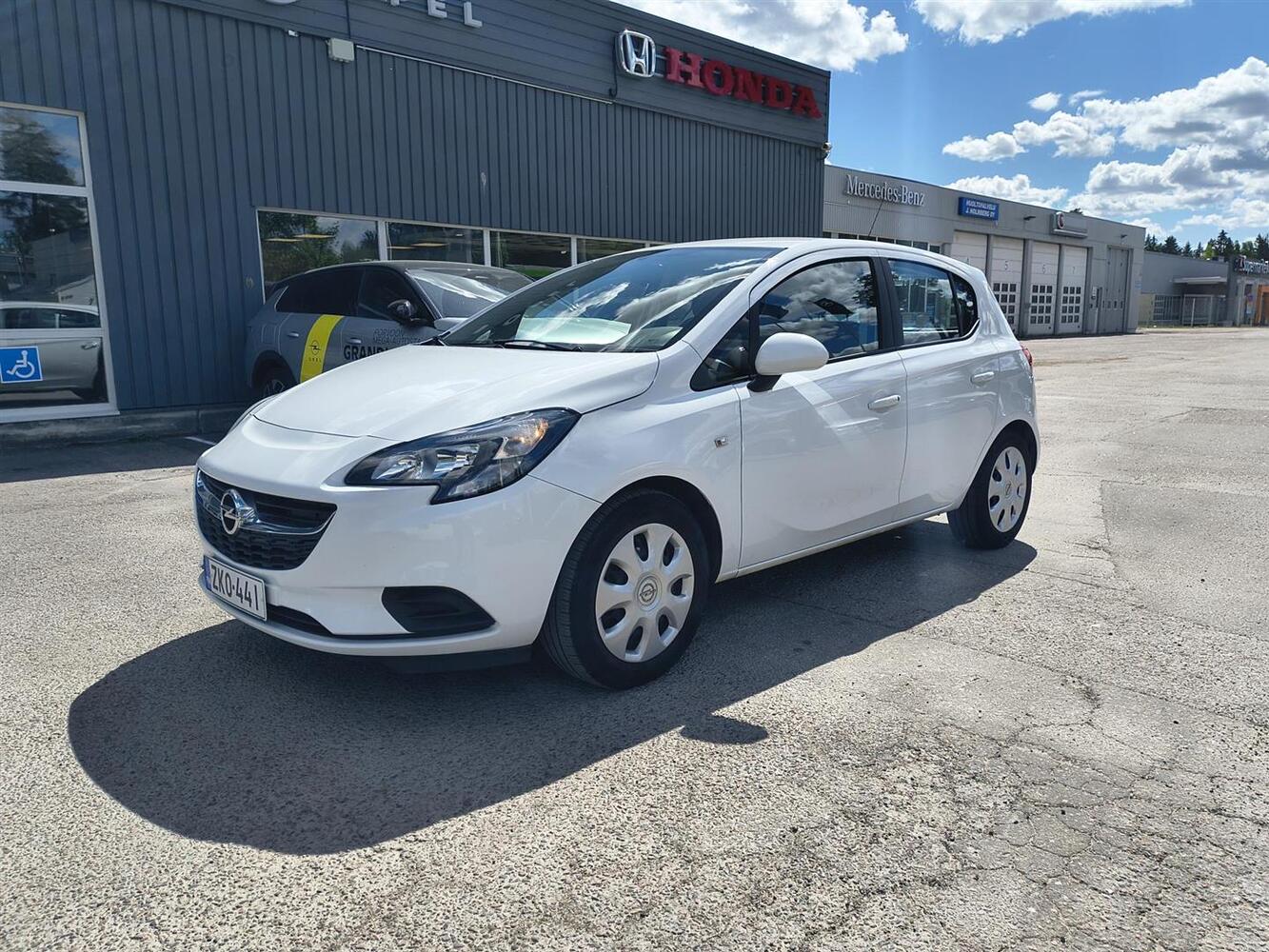Opel Corsa vaihtoauto