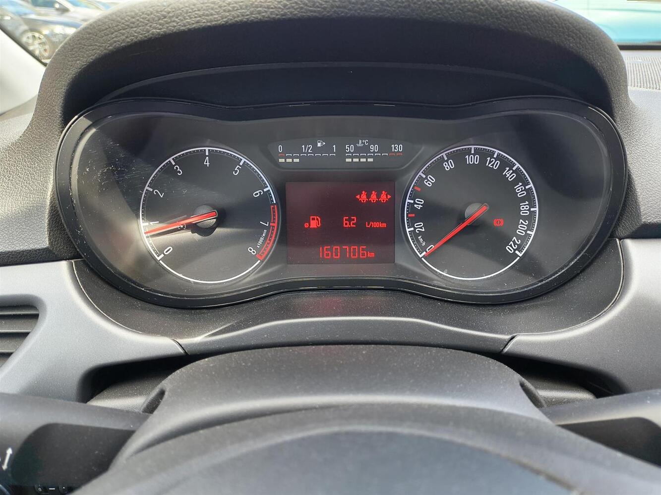 Opel Corsa vaihtoauto