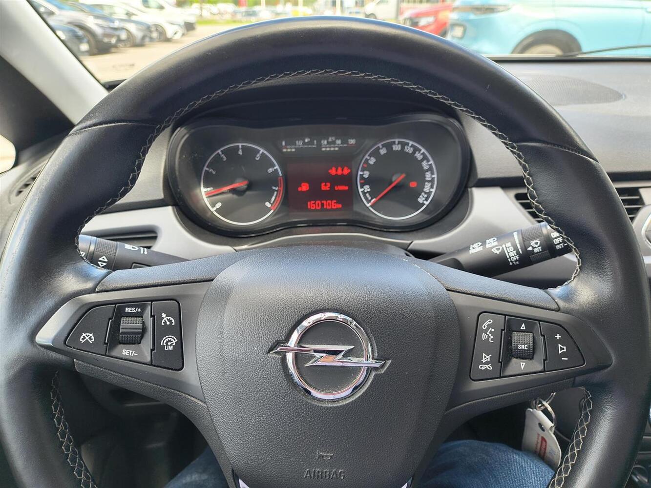 Opel Corsa vaihtoauto