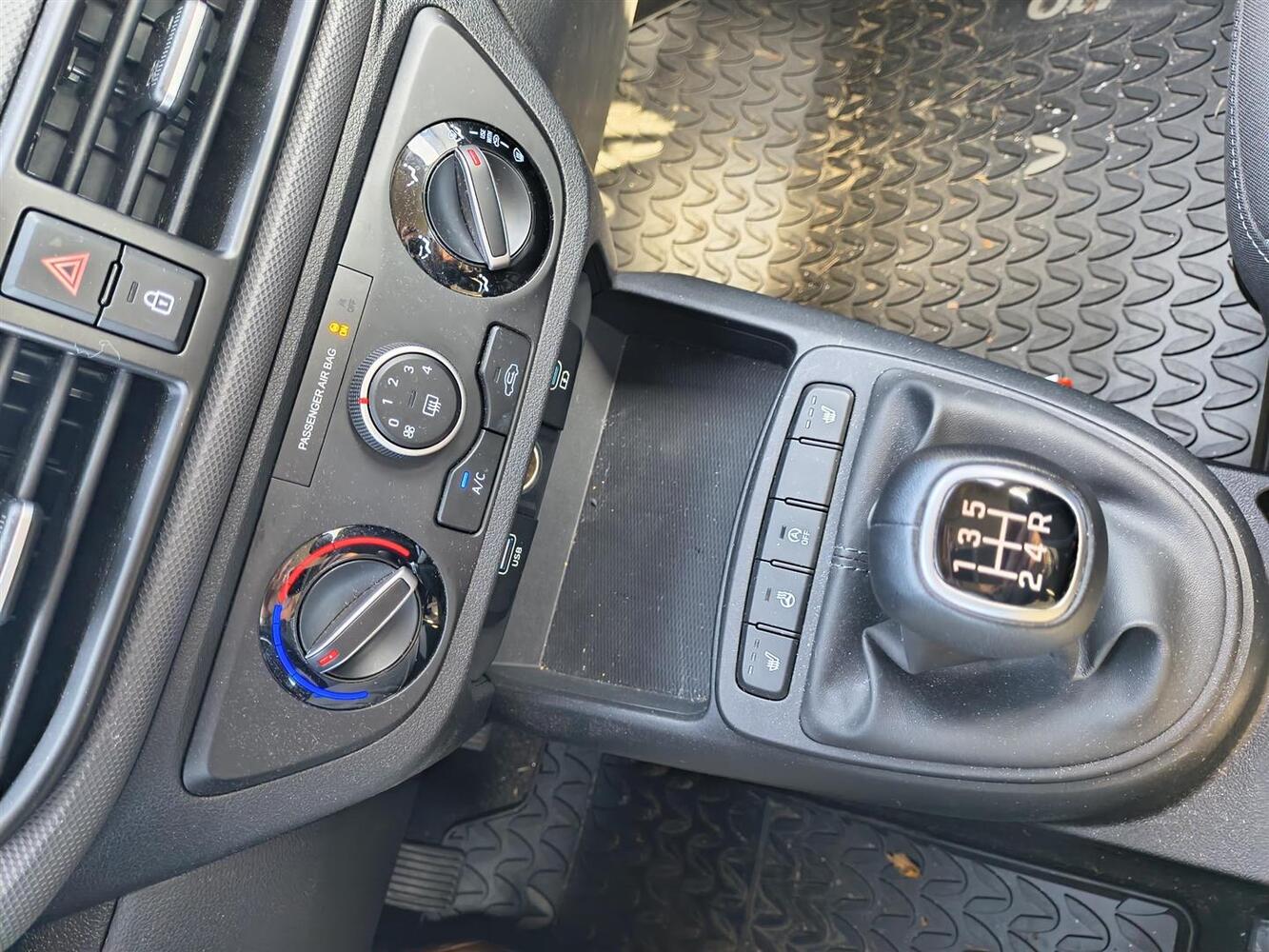 Hyundai i10 vaihtoauto