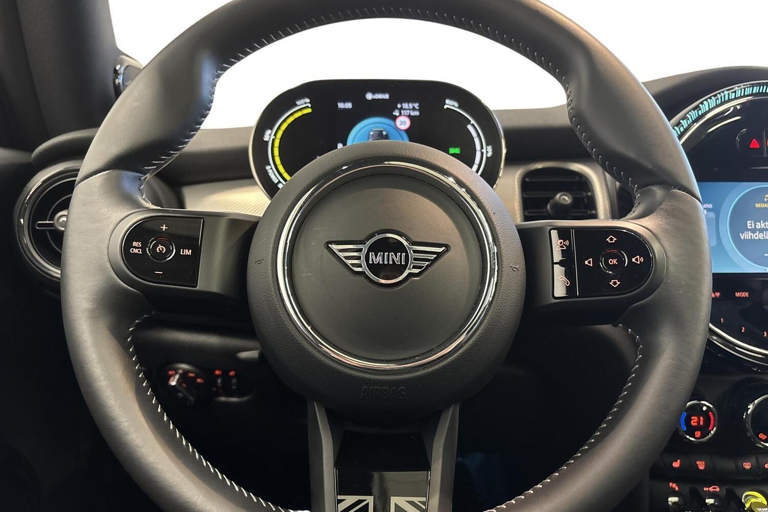 Mini Hatchback vaihtoauto