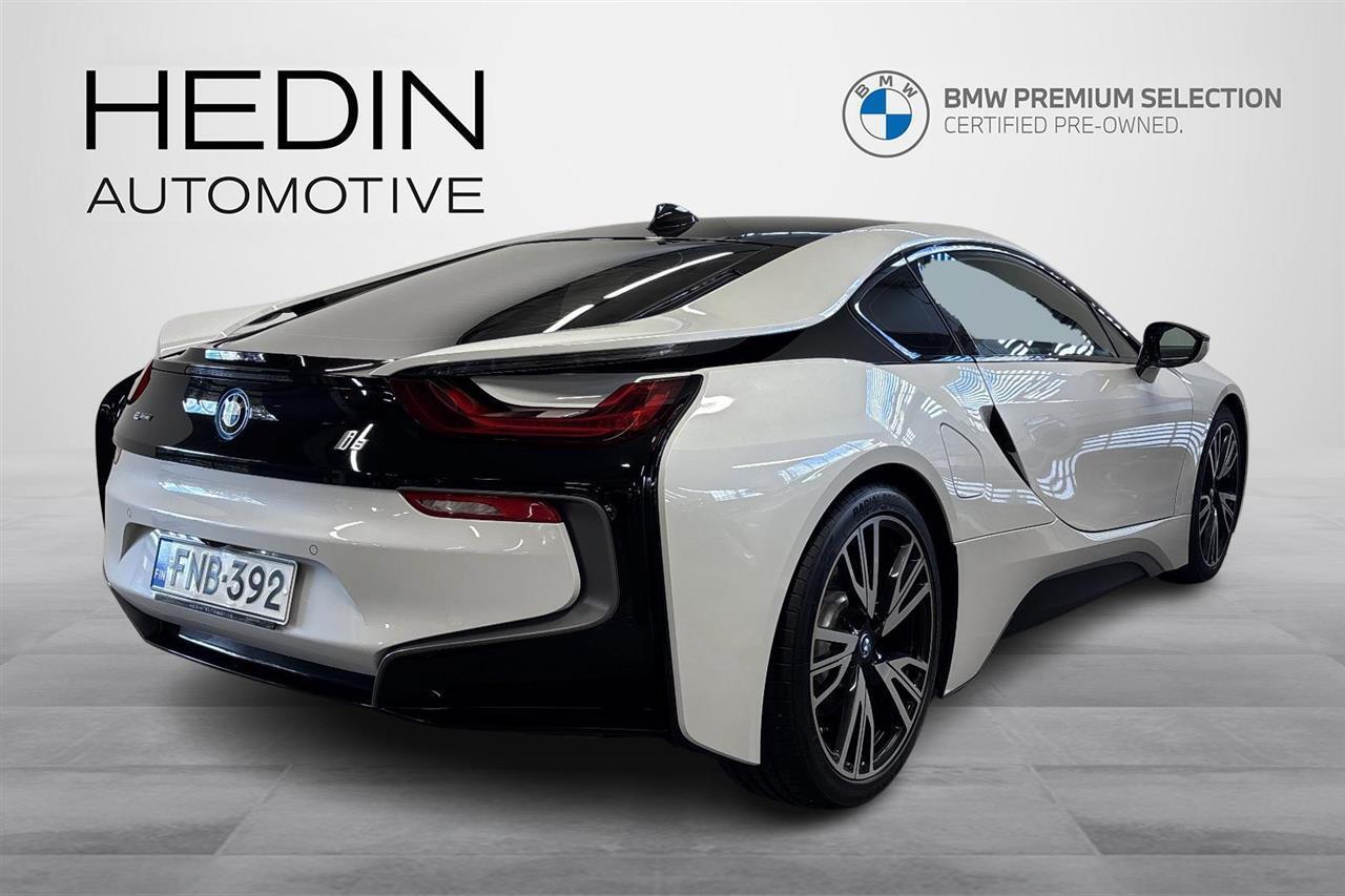 BMW i8 vaihtoauto
