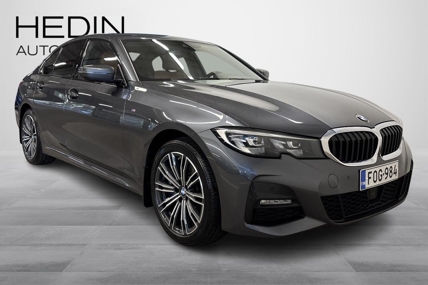 BMW 330 vaihtoauto