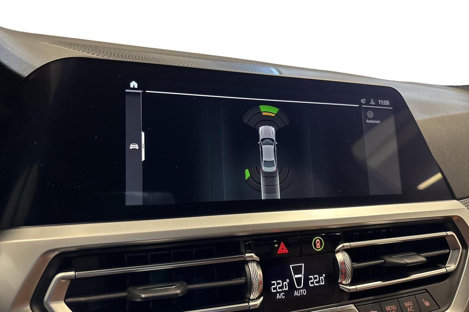 BMW 330 vaihtoauto