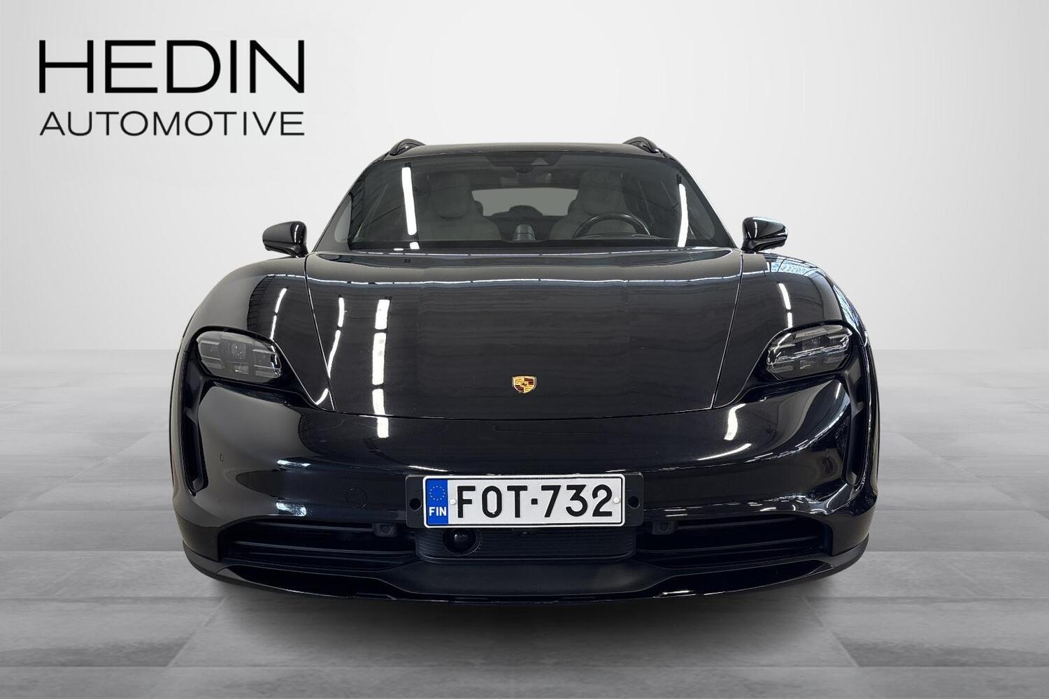 Porsche Taycan vaihtoauto