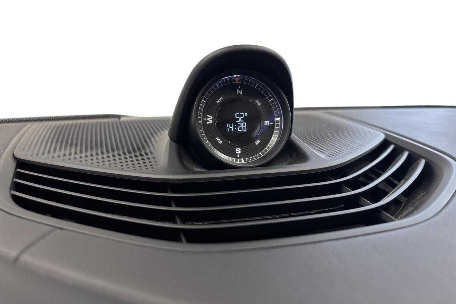 Porsche Taycan vaihtoauto