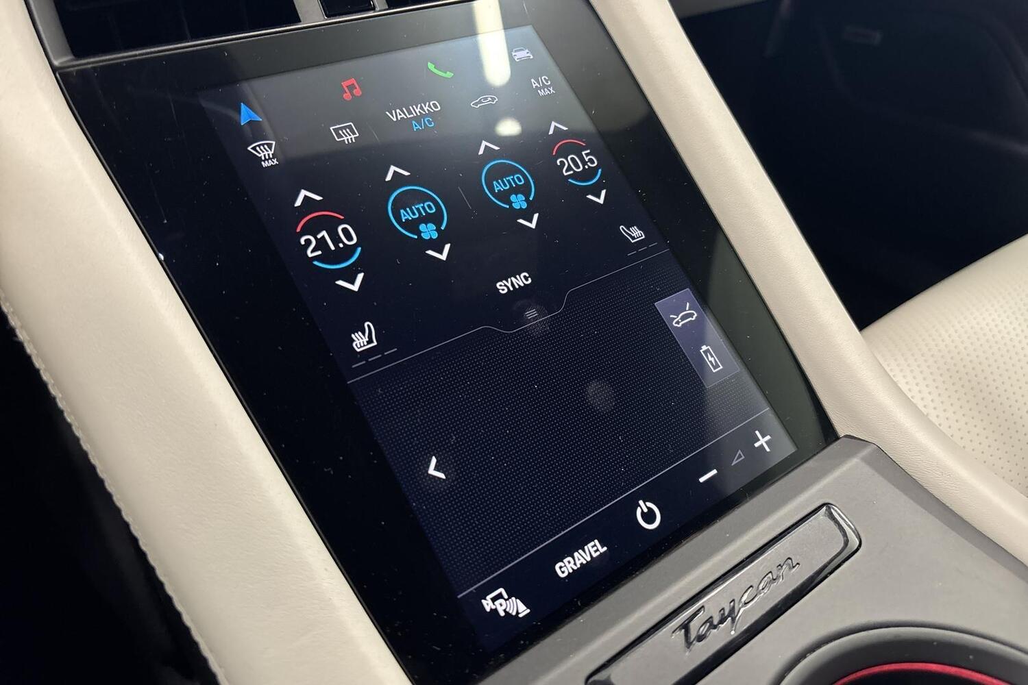 Porsche Taycan vaihtoauto