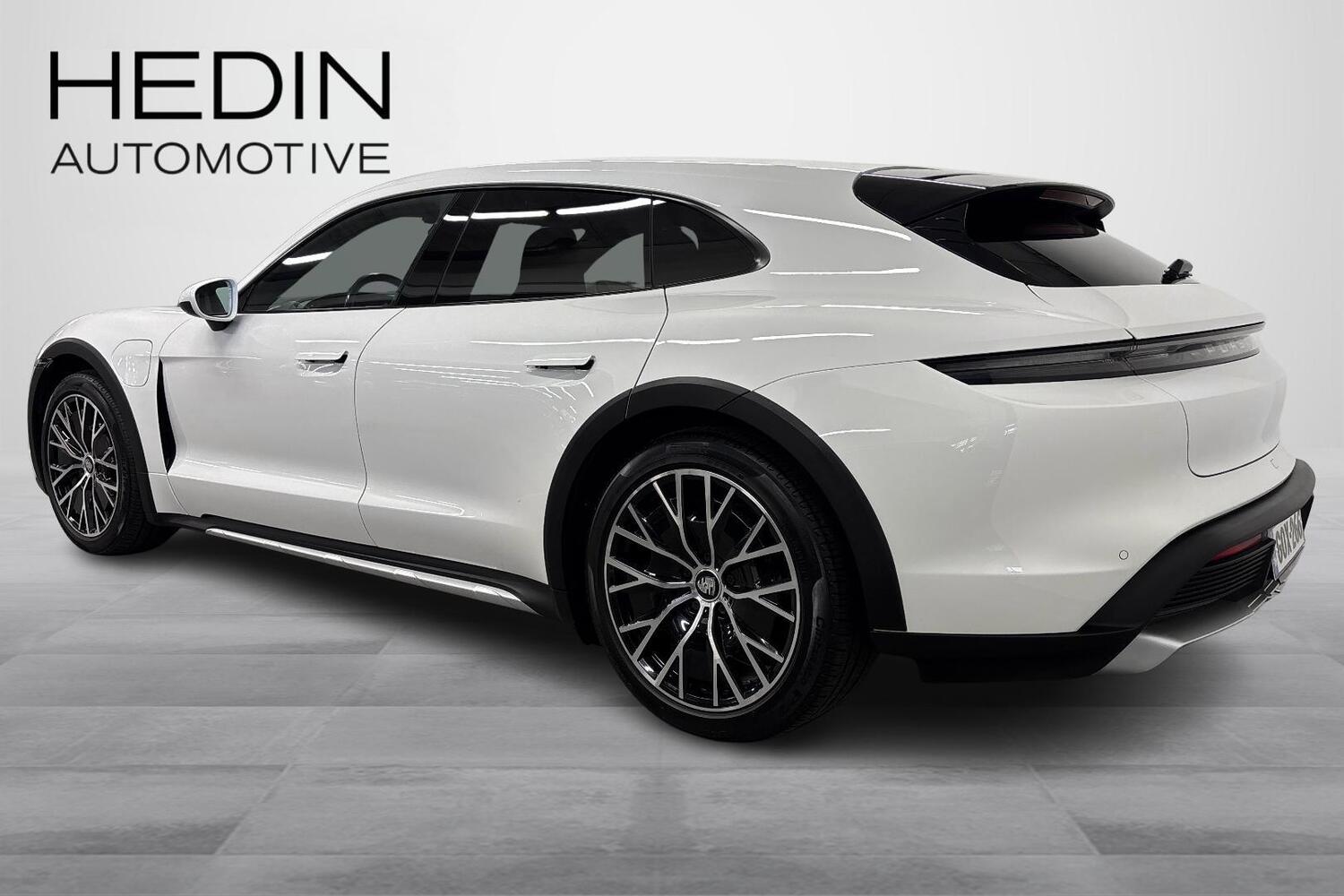 Porsche Taycan vaihtoauto