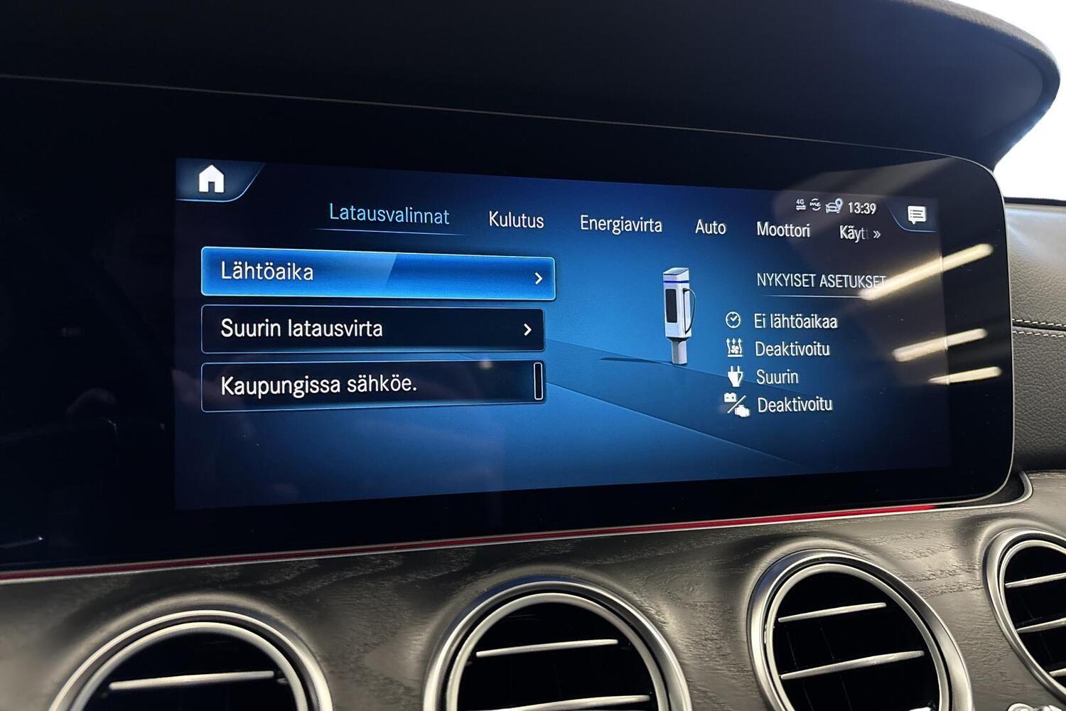 Mercedes-Benz E vaihtoauto
