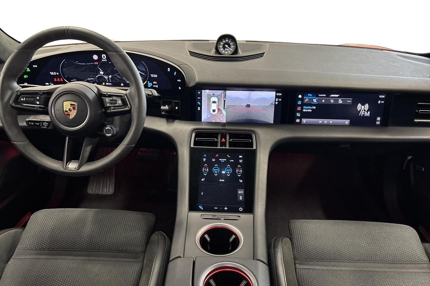 Porsche Taycan vaihtoauto