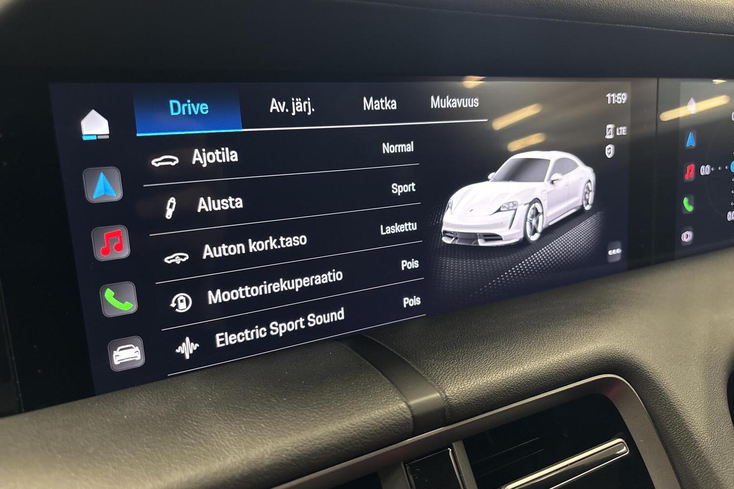 Porsche Taycan vaihtoauto