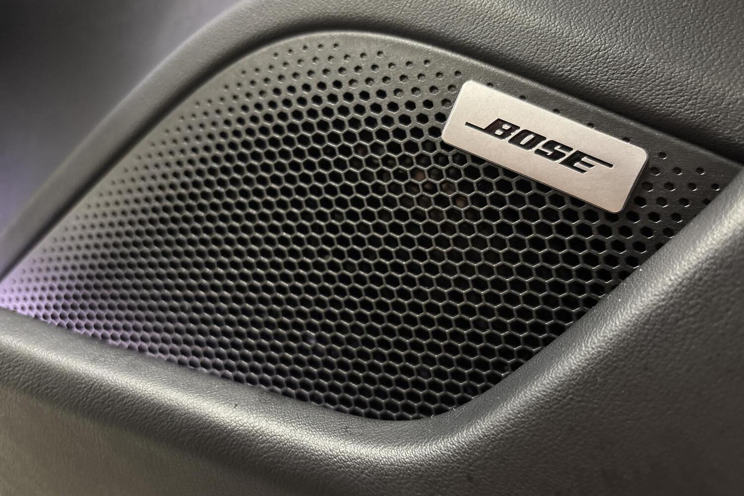 Porsche Taycan vaihtoauto