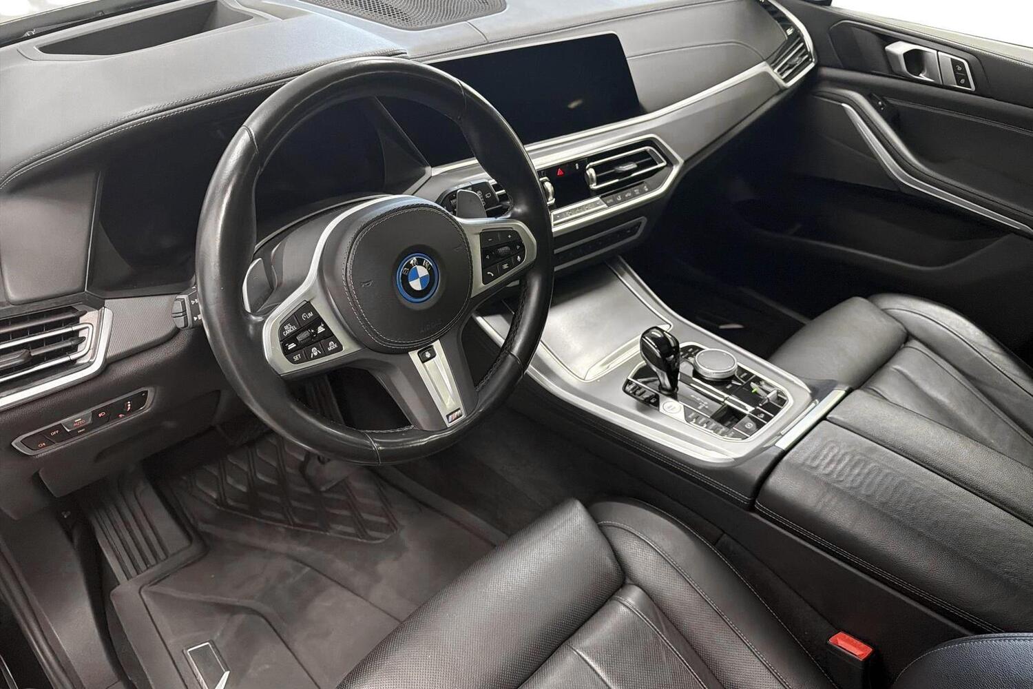 BMW X5 vaihtoauto