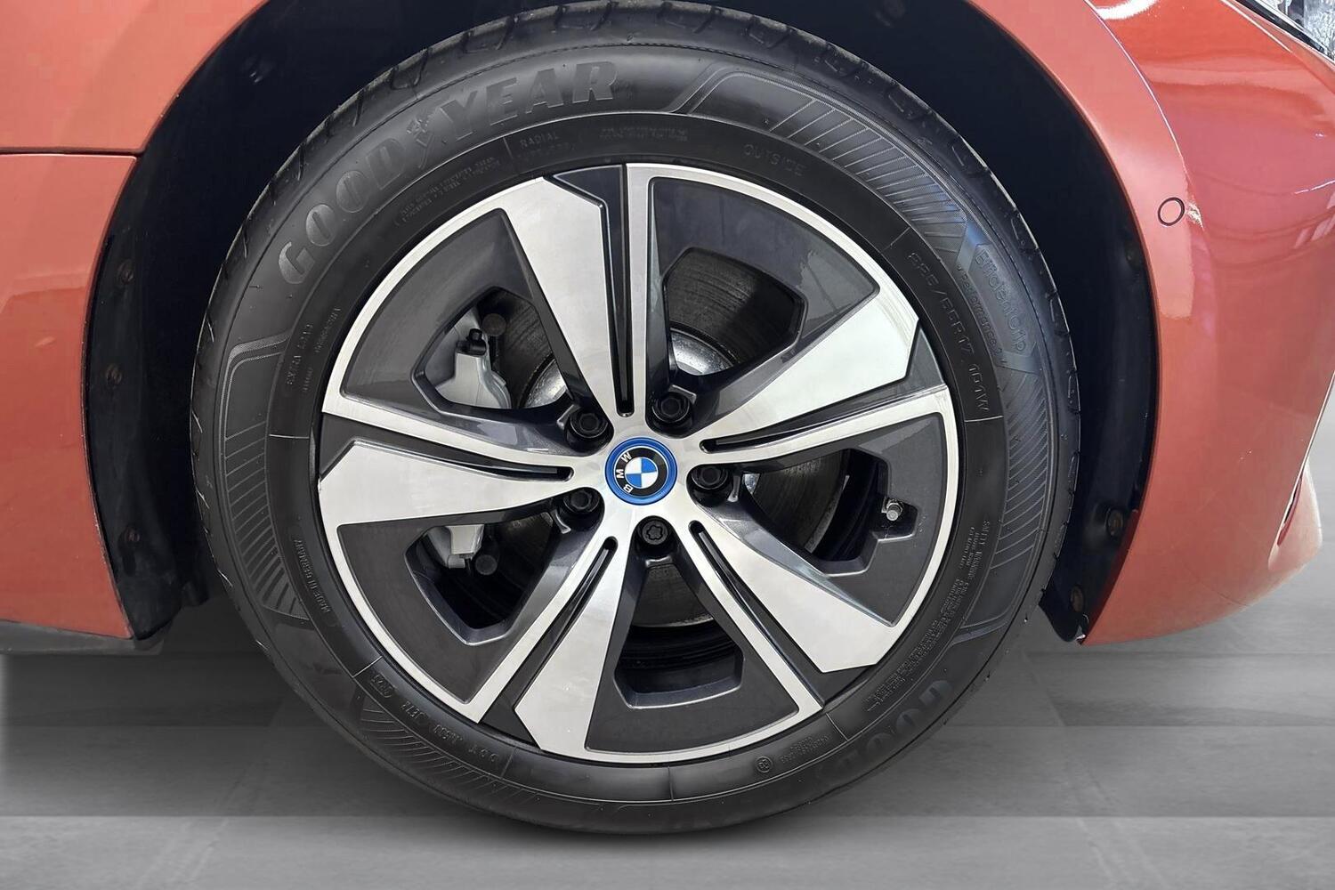 BMW i4 vaihtoauto