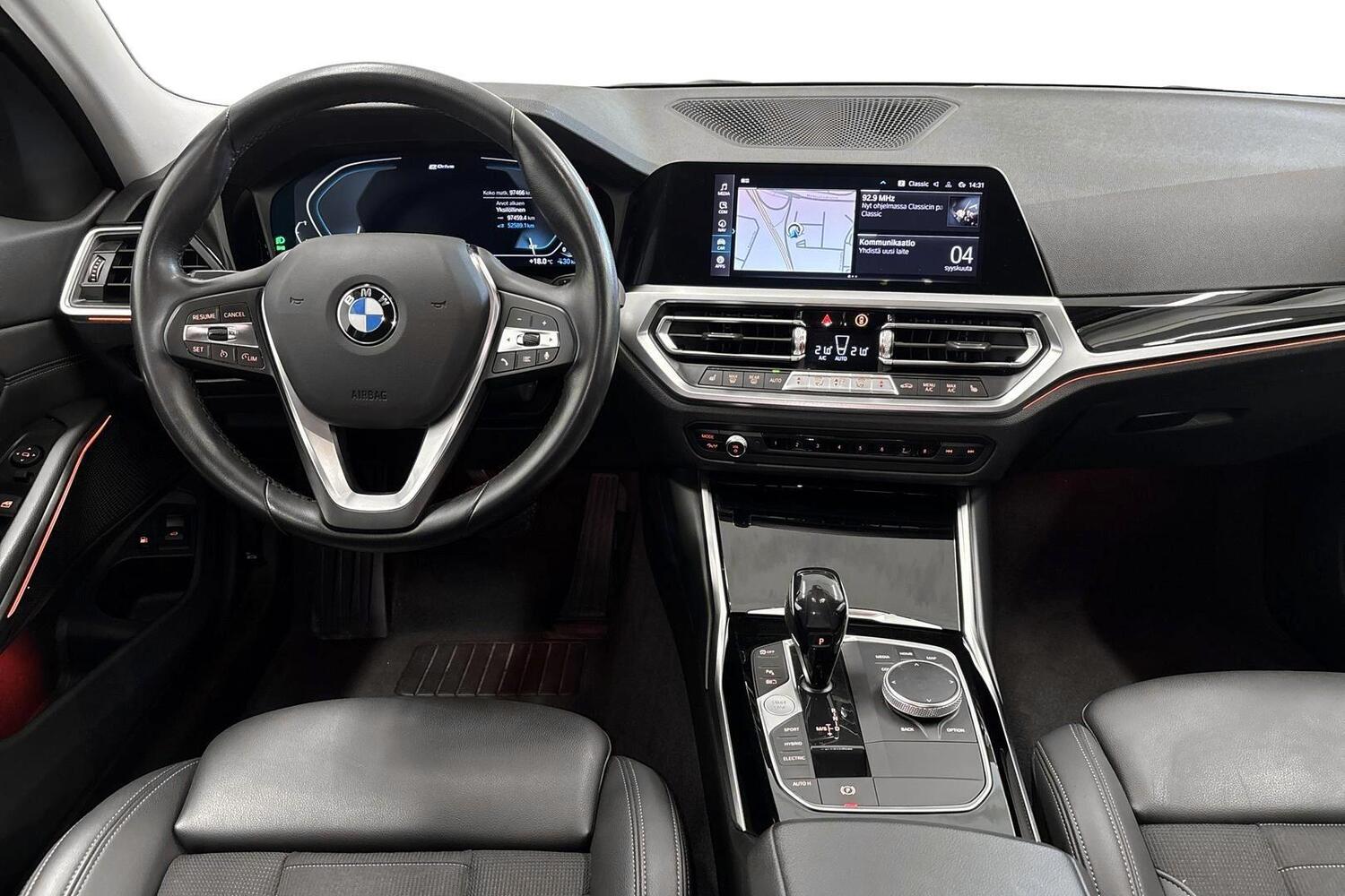 BMW 330 vaihtoauto