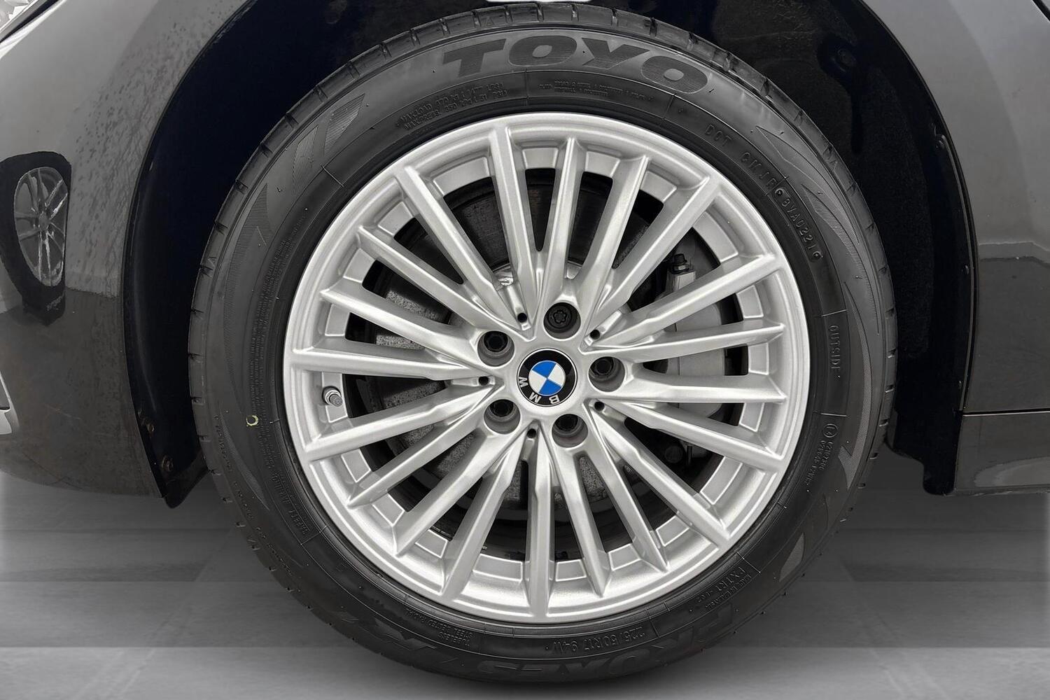 BMW 330 vaihtoauto