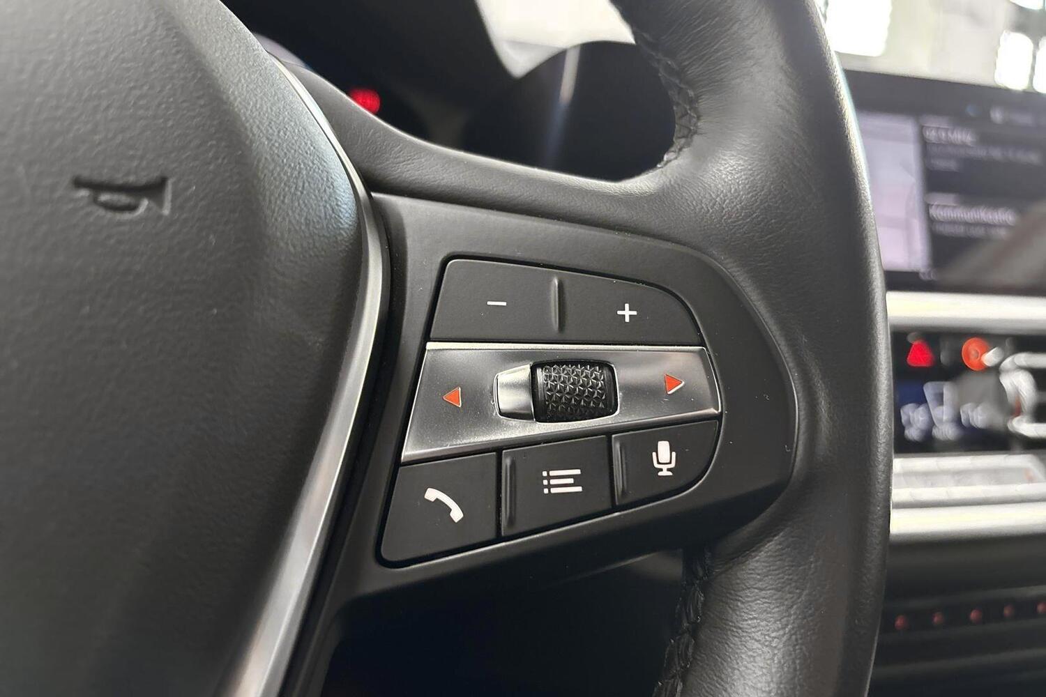 BMW 330 vaihtoauto