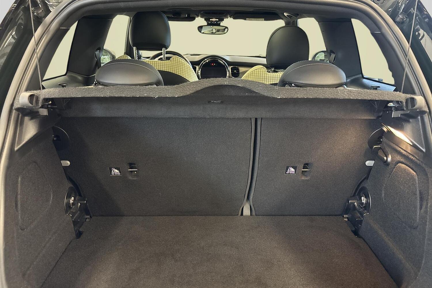 Mini Hatchback vaihtoauto