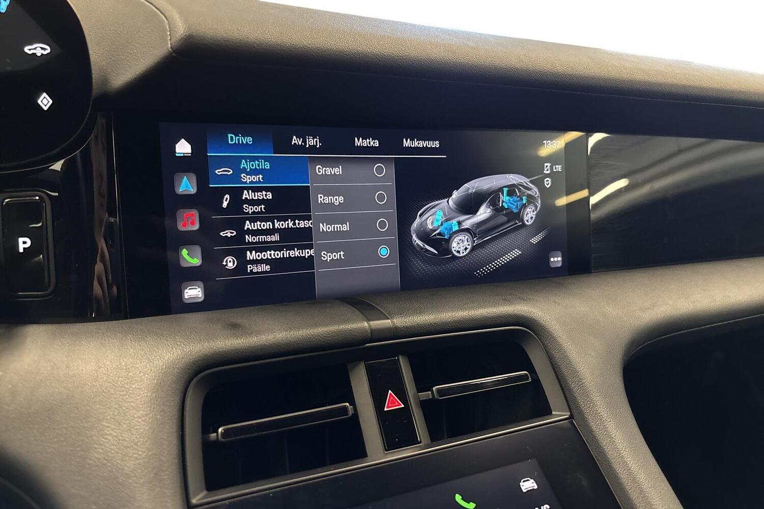 Porsche Taycan vaihtoauto