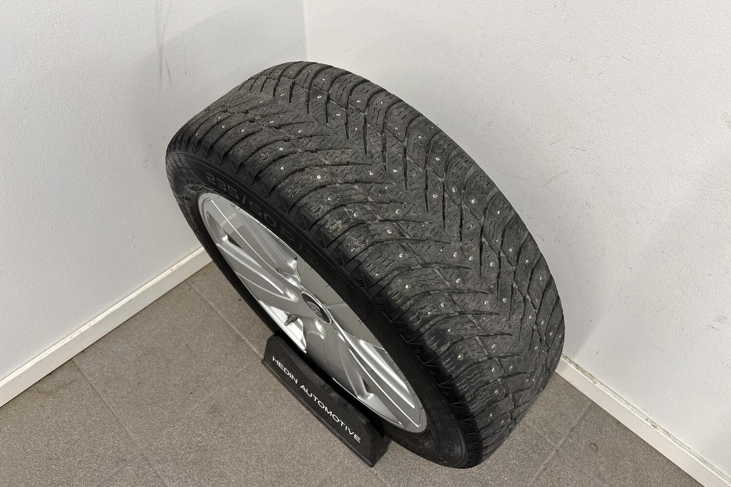 Porsche Taycan vaihtoauto