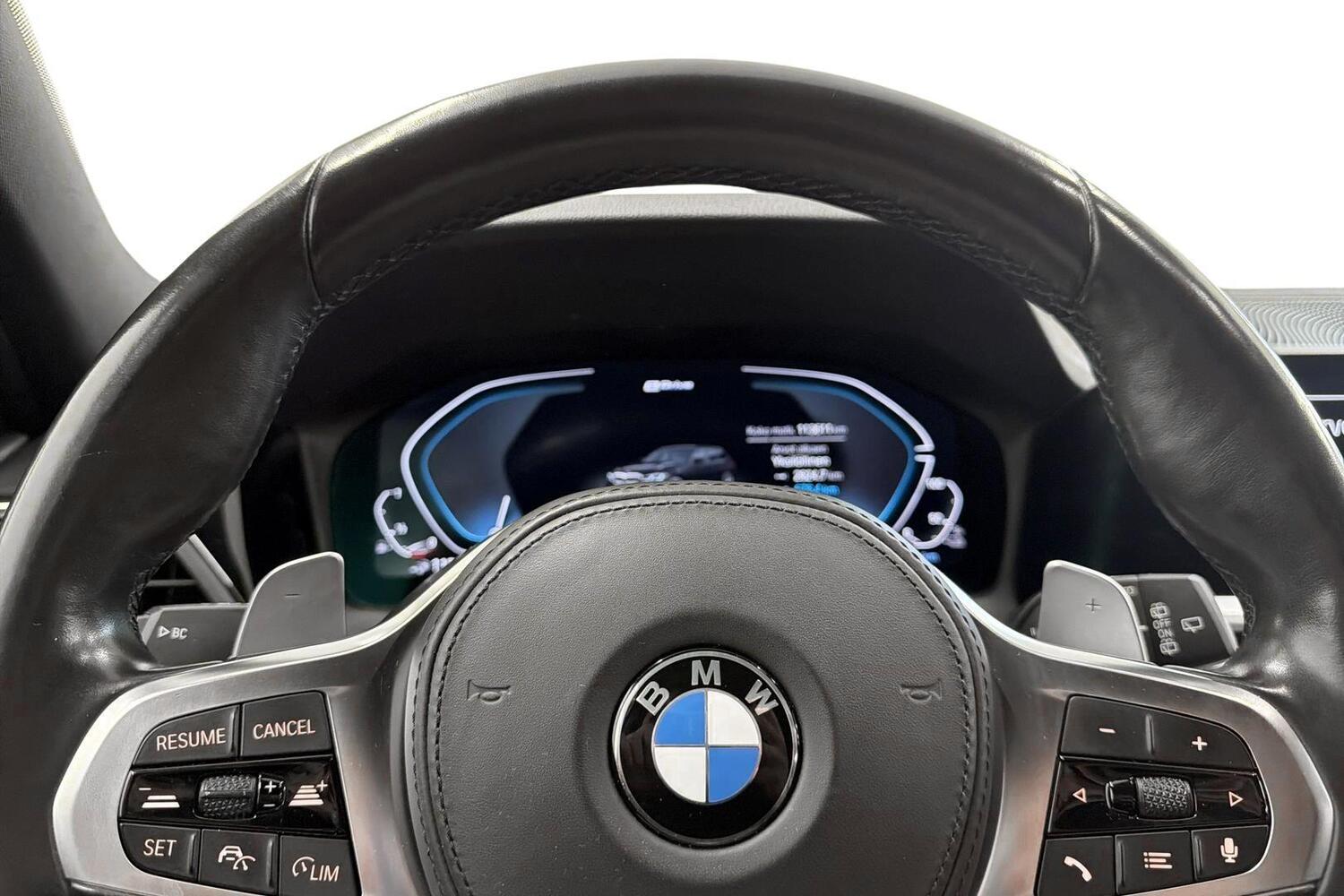 BMW 330 vaihtoauto