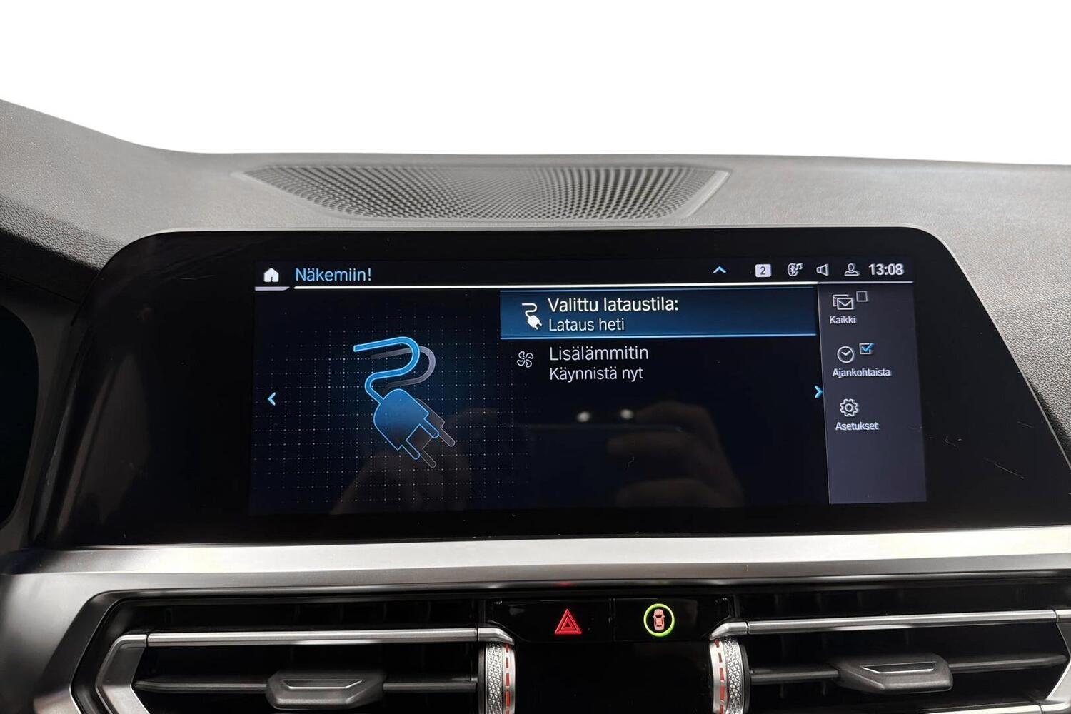 BMW 330 vaihtoauto