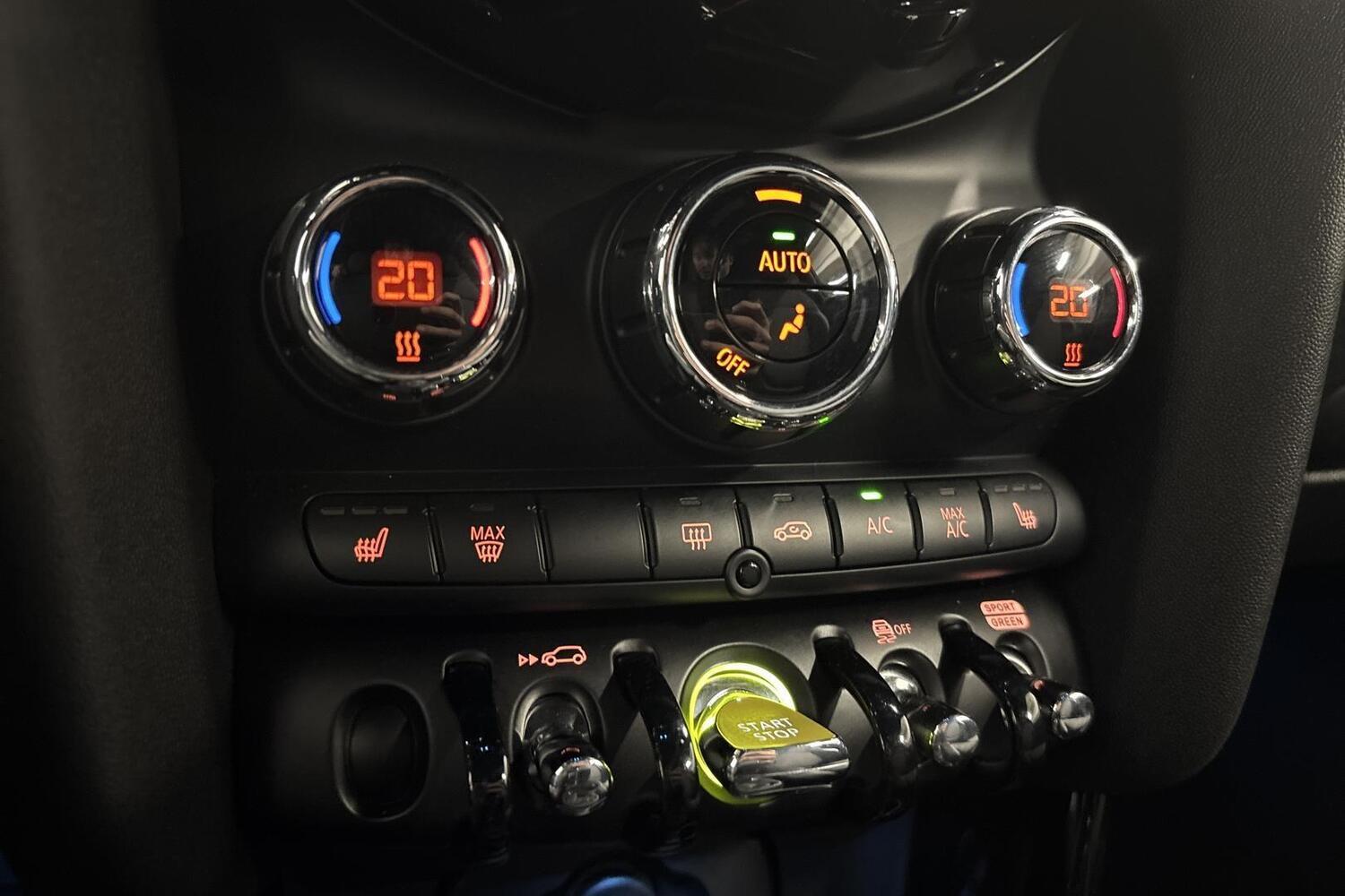 Mini Hatchback vaihtoauto