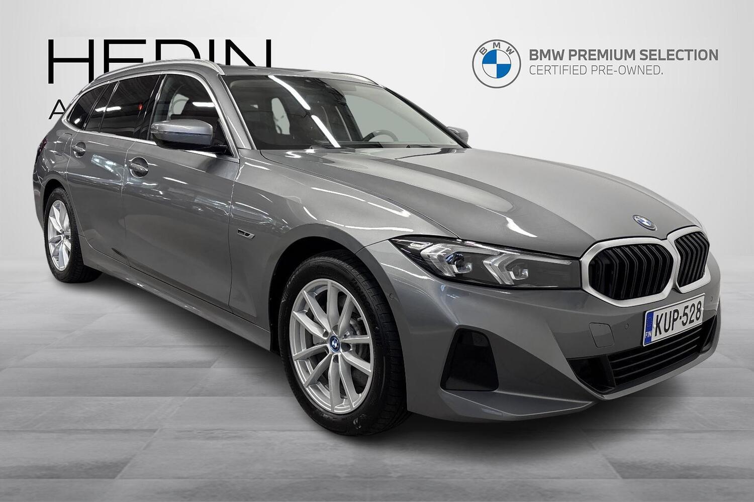 BMW 330 vaihtoauto