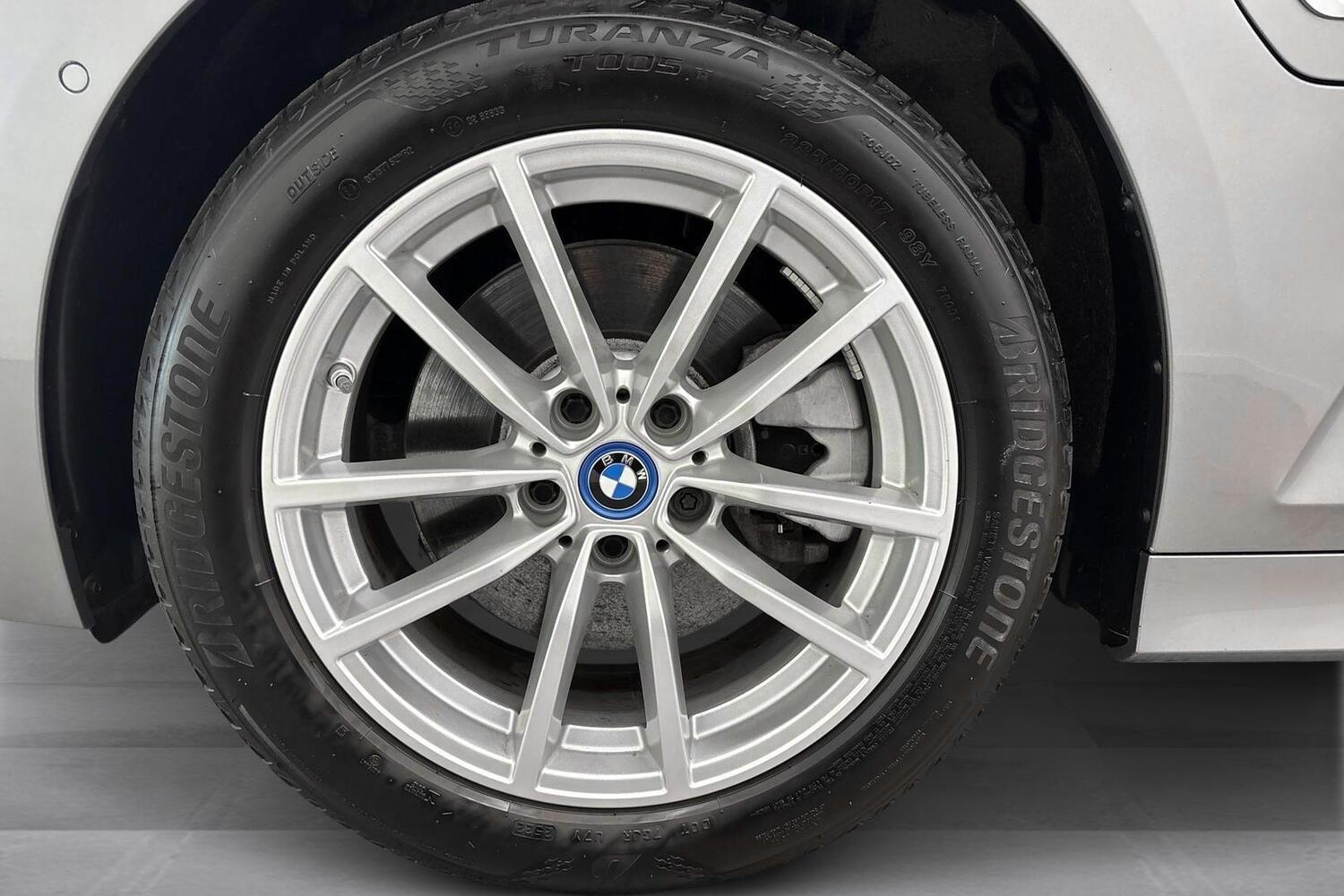 BMW 330 vaihtoauto