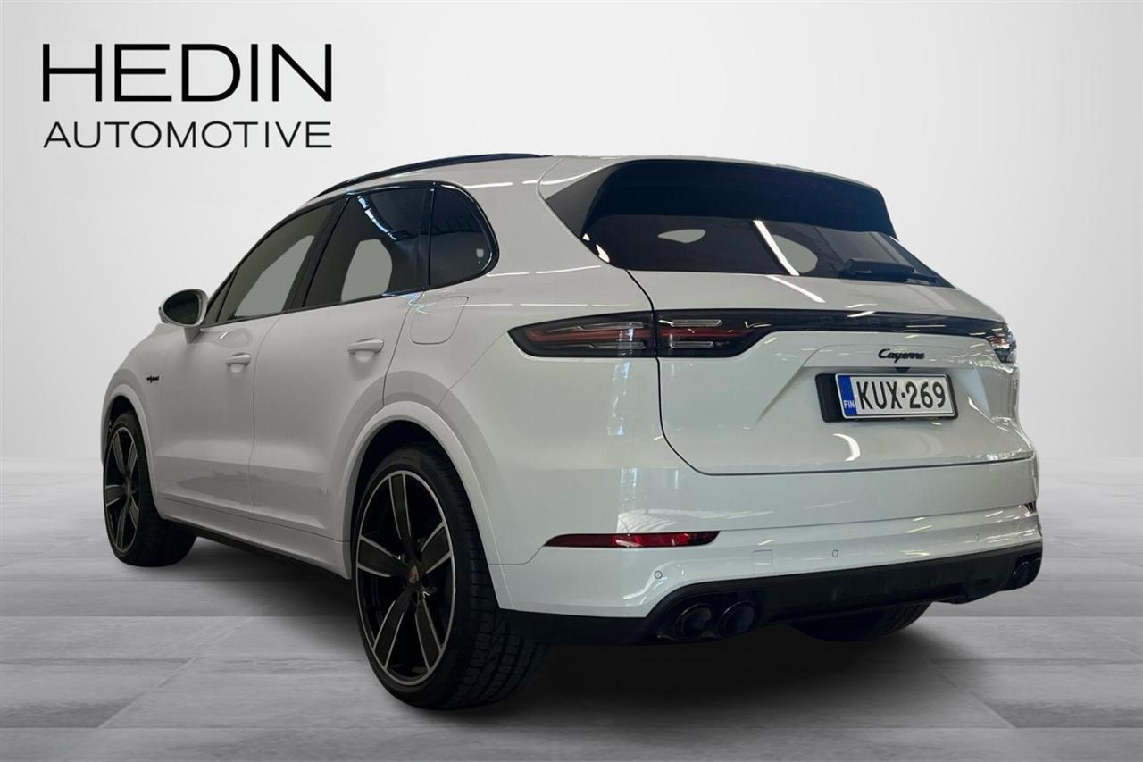 Porsche Cayenne vaihtoauto