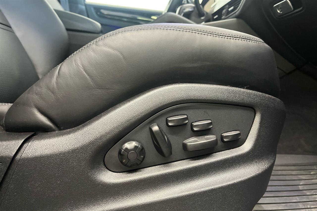 Porsche Cayenne vaihtoauto