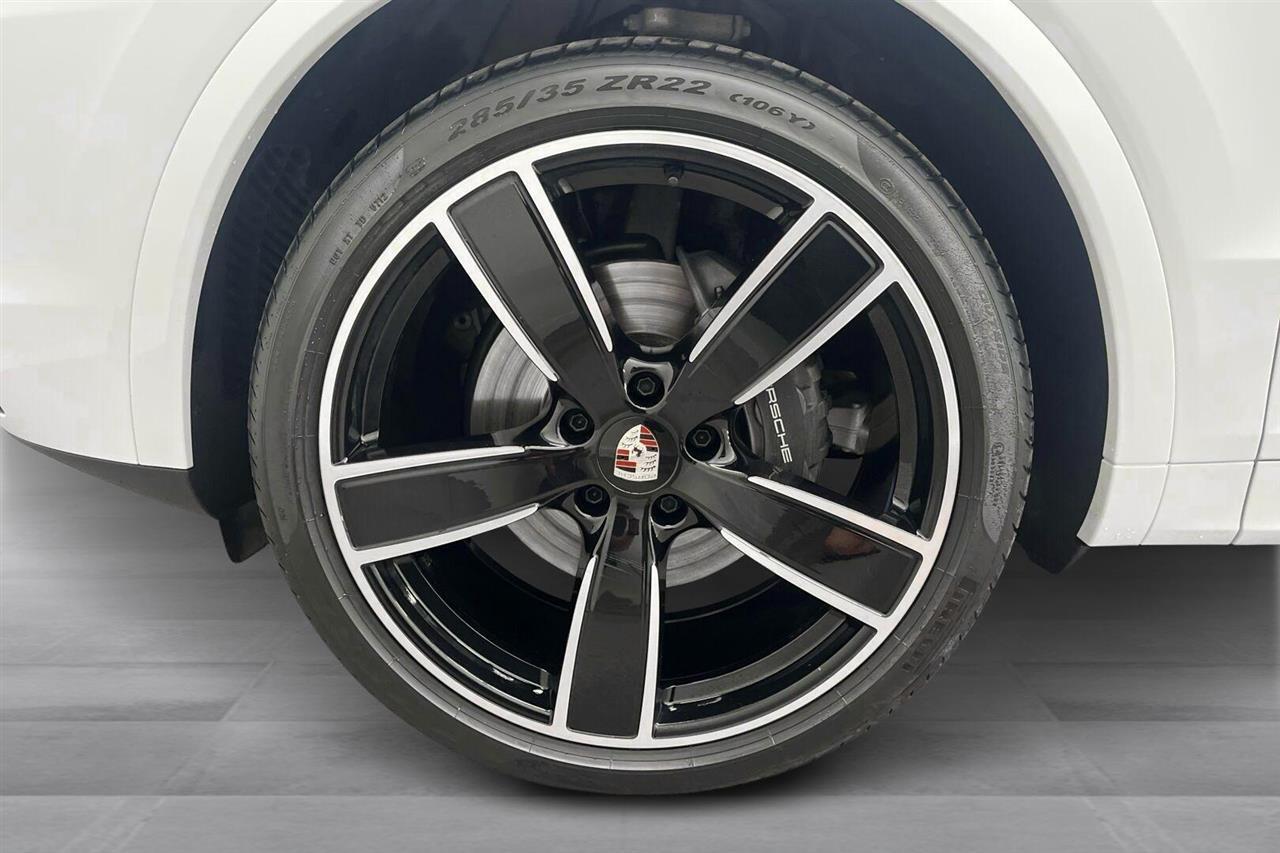 Porsche Cayenne vaihtoauto