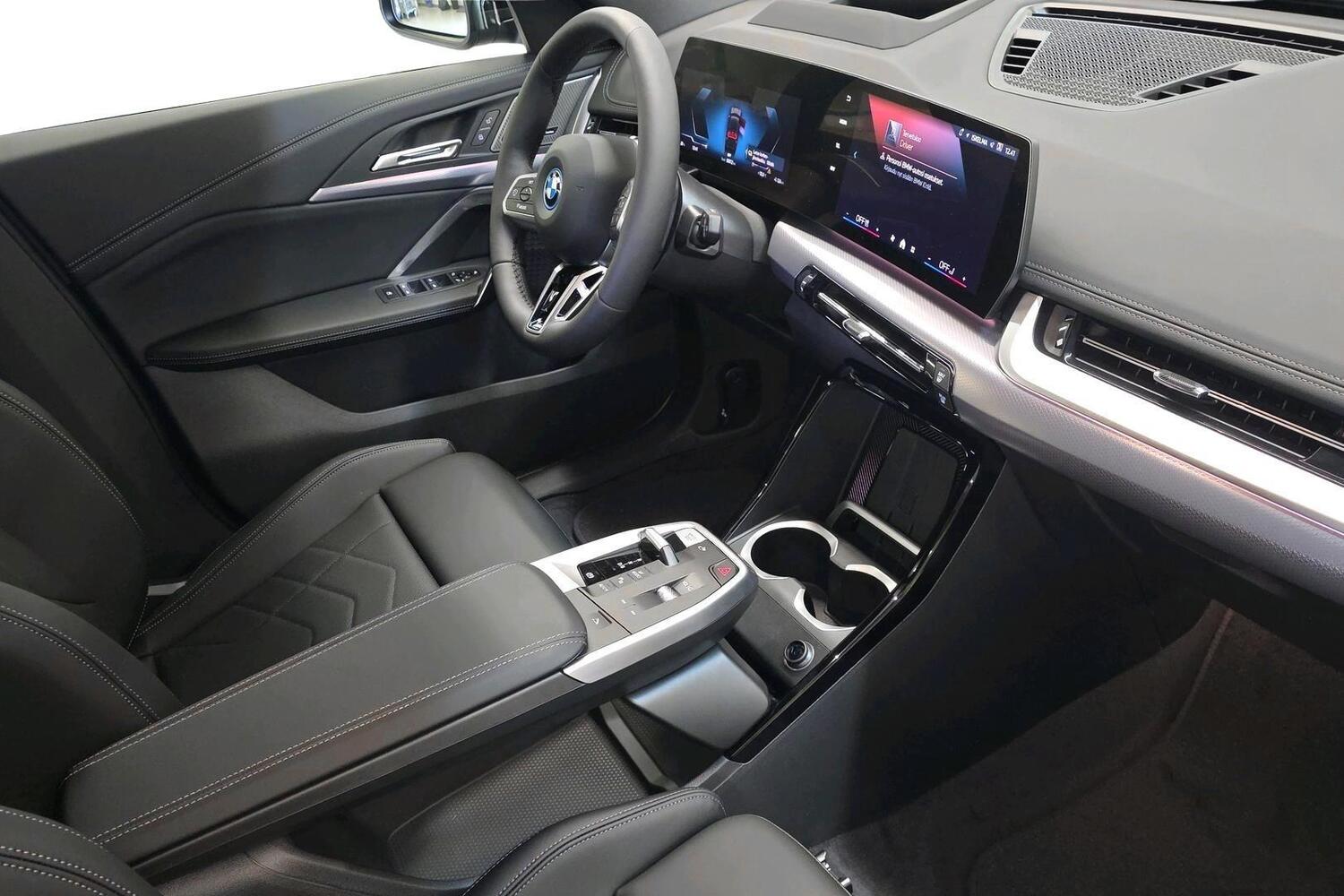 BMW iX1 vaihtoauto