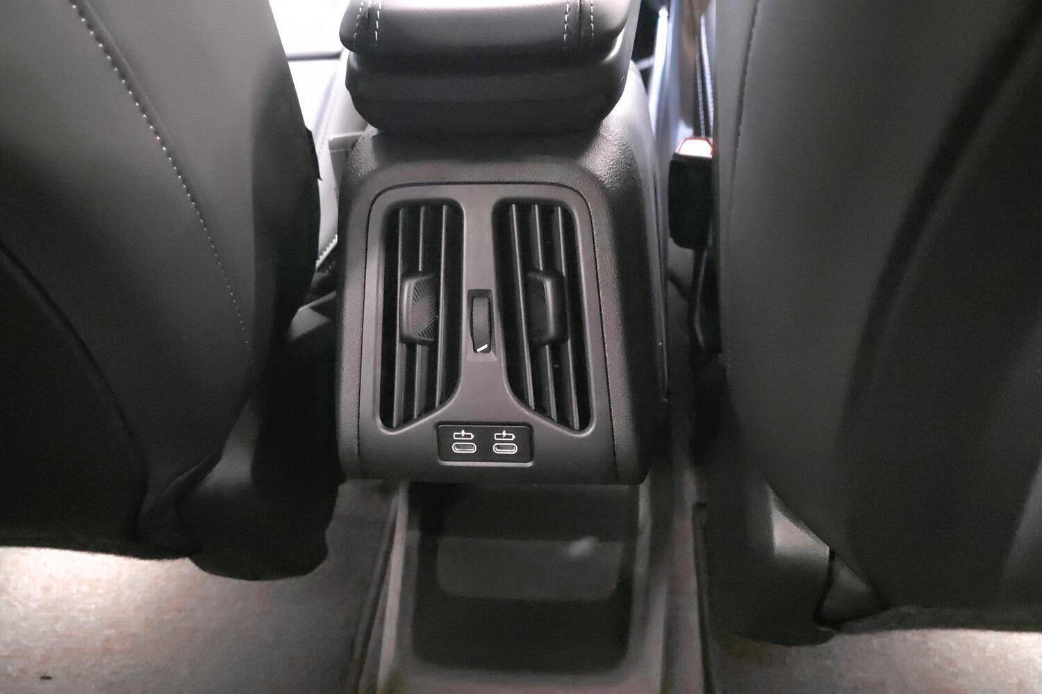 BMW iX1 vaihtoauto