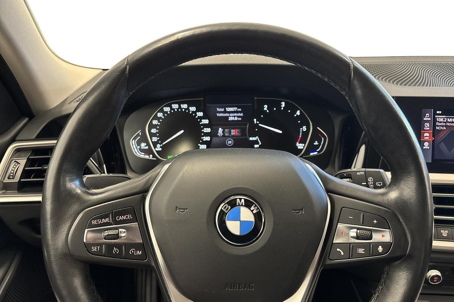 BMW 320 vaihtoauto