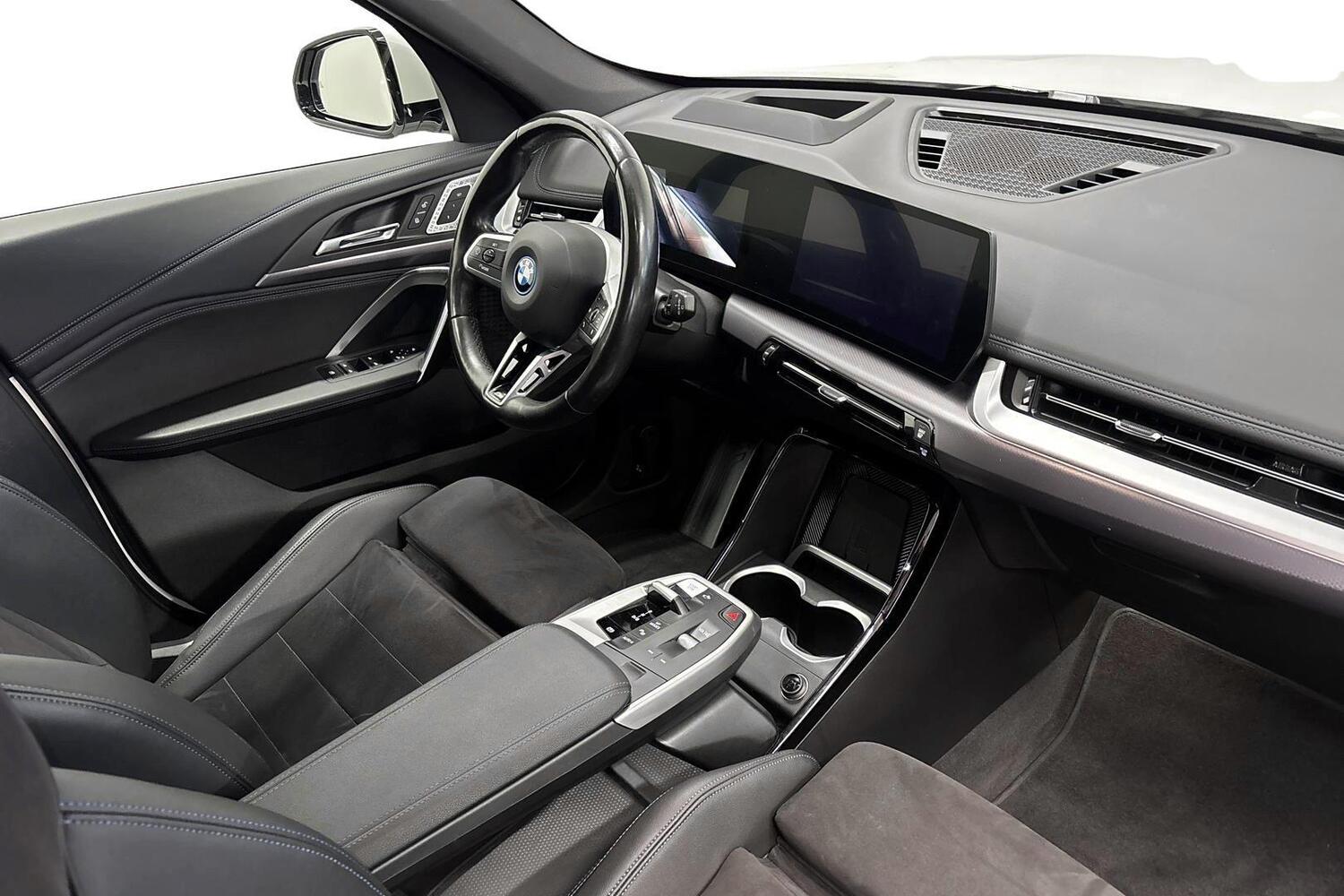 BMW iX1 vaihtoauto