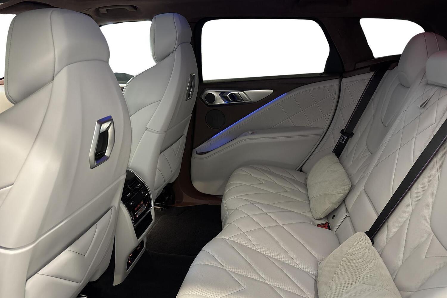 BMW XM vaihtoauto