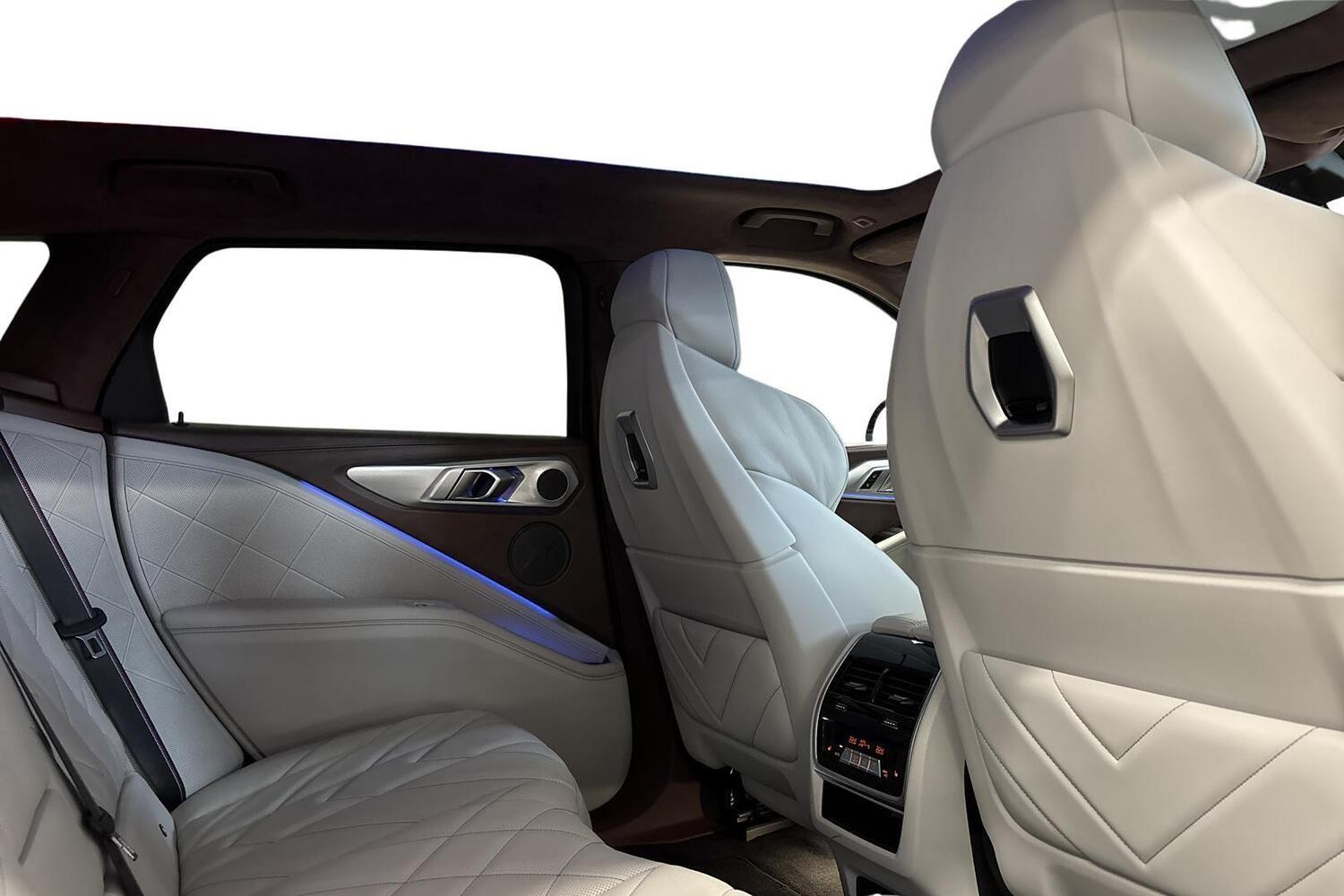 BMW XM vaihtoauto